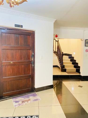 Hostal Airport Doozy Guest House