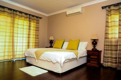 Hostal The Exclusive Guesthouse