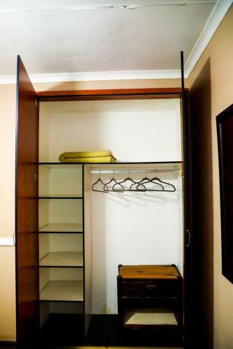 Hostal The Exclusive Guesthouse