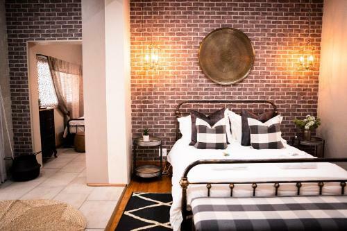 Hostal @athens Guest Rooms