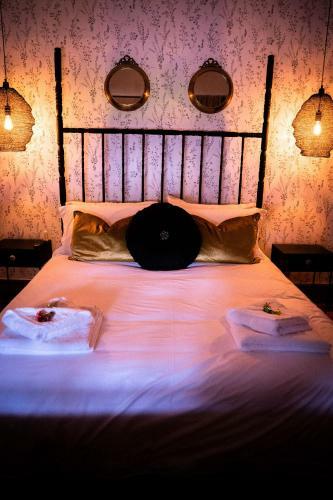 Hostal @athens Guest Rooms
