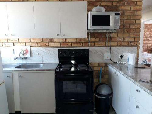 Nowelwa Apartments