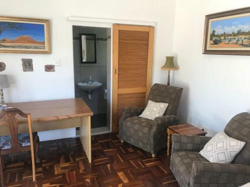 Hostal Towerzicht Guest House