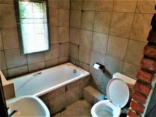 Hostal Edenville Guesthouse
