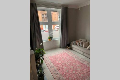Apartamento 2 Bedroom West End Flat - Perfect For Cop26