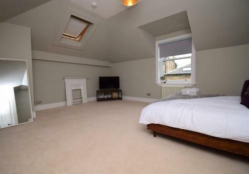 3 Bedroom Mews In Glasgow West End - Cop26