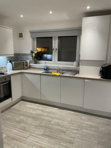 Apartamento Lovely 3 Bed 2 Bath (Central For Cop26)