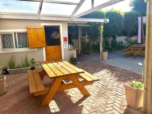 Hostal Keedols Inn & Backpackers