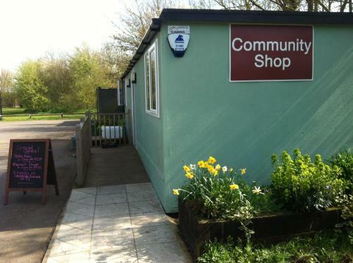 Grafham Water Lodge