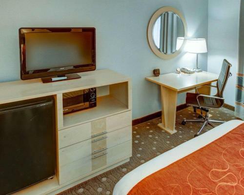 Hotel Comfort Suites Coraopolis