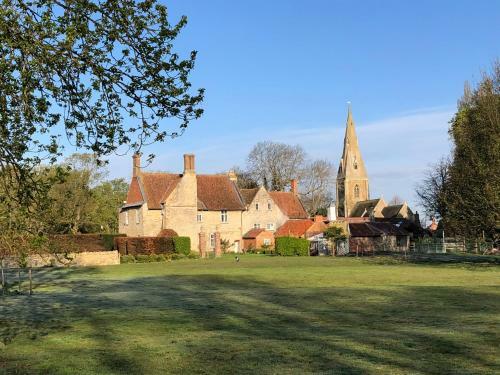 Bed & Breakfast Marston Hall