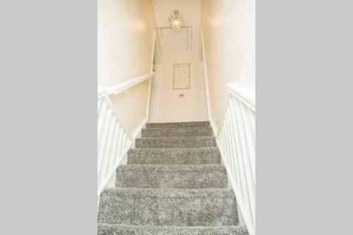 Hostal Cosy And Friendly Holiday Home In Gray's Town Centre