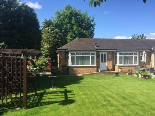 14 Easby Lane