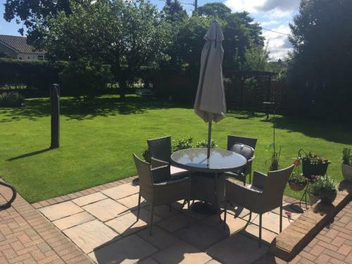 14 Easby Lane