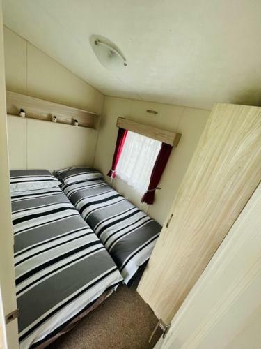 Lakeside Holiday Rentals - Delta
