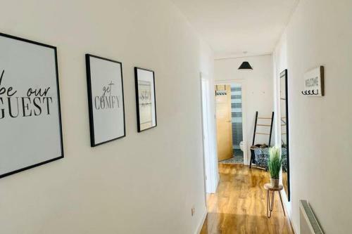 Centrally Located Luxury 2 Bed Modern Apartment