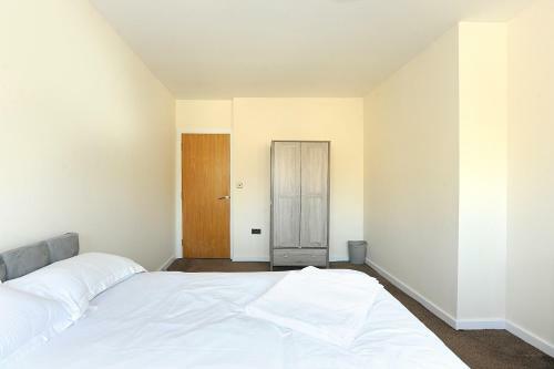 Hostal 24hr Self Check In Apartment Central Halifax