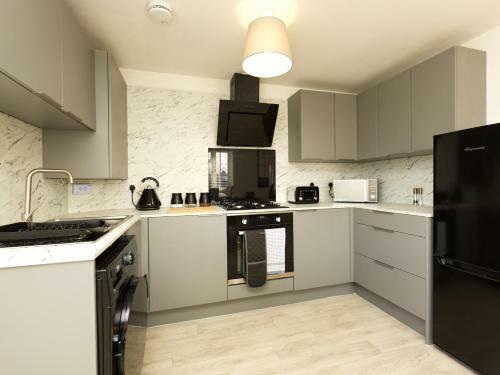 Modern Shrewsbury Townhouse With Parking