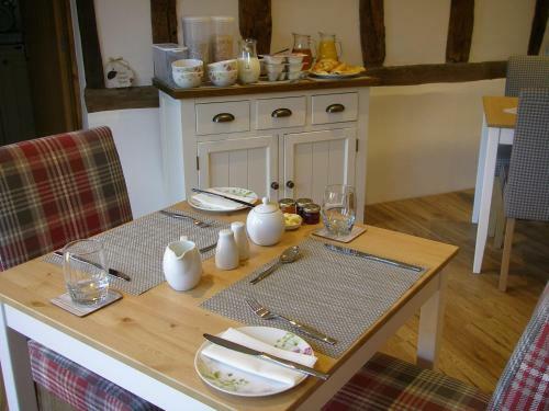Grove Barn Bed And Breakfast