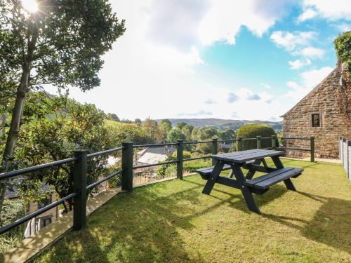 1 Orchard View