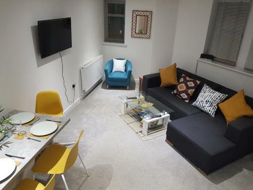Homebird Property - Epsom Apartment