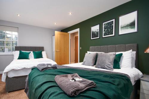 Apartamento Number One - The Exquisite Emerald Abode