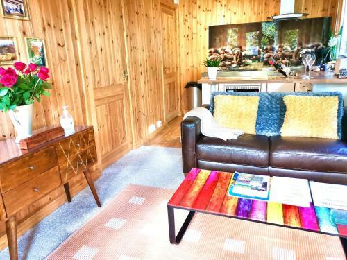 Treeside Woodhouse Free Breakfast Options