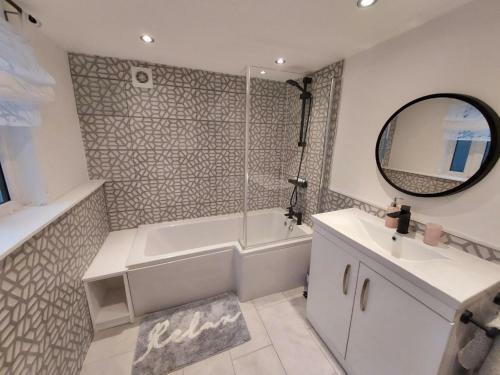 Wellogate Place Holiday Home