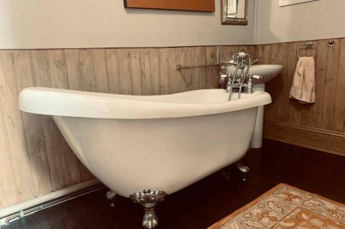 Stunning 18th Century 5 Bed House Old-town Hastings