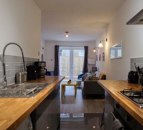 Contemporary Two Bedroom Two Bathroom Apartment