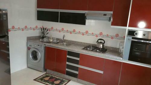 Mouzdalifa Apartment In City Center