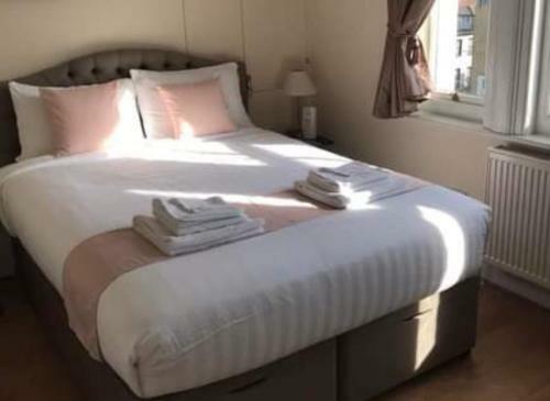 Brydges Self-catering Spaces & Selected En-suite Rooms