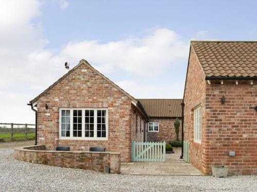 Cozy Cottage - Uk10717
