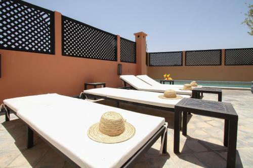 Riad 64