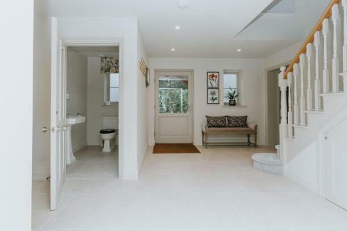 Hayward House, Hot Tub, Large Garden
