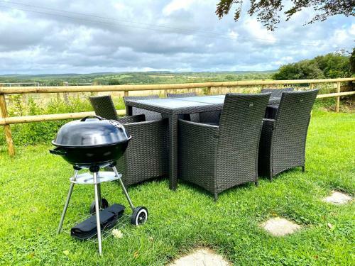 Charming Cottage For 5 Near Dartmoor Beach Pub