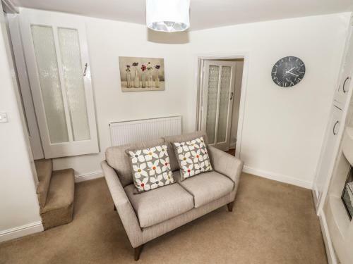 74 Penistone Road