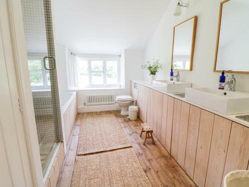 Whitehall Farm Cottage