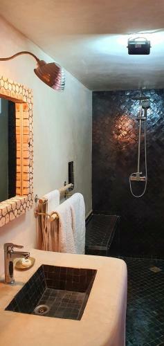 Riad Dar Tayib