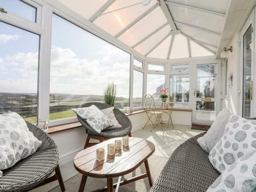 5 Porthdafarch South Cottages