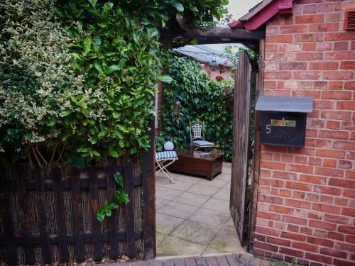 Chester Cottage