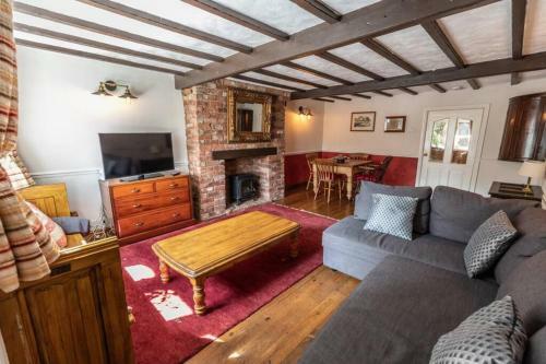 Clay Well Cottage (Ideal For A Staycation)