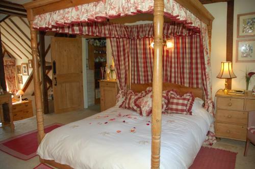 Bed & Breakfast Clayton Wickham Farmhouse