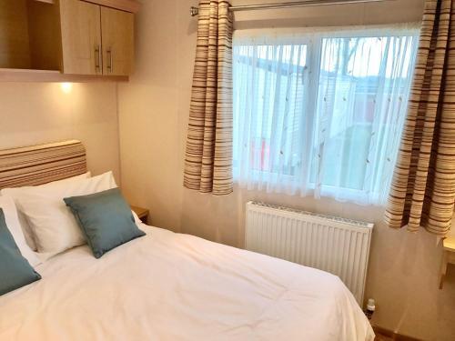 Heacham Gold Caravan