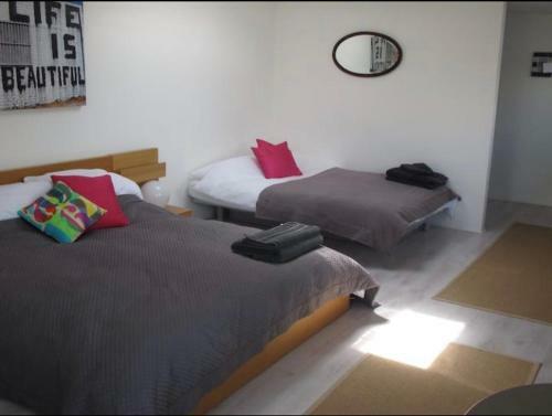 Hostal The Studio B&B Luxury Garden Room