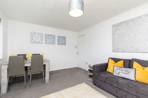 Lark Rise Apartment