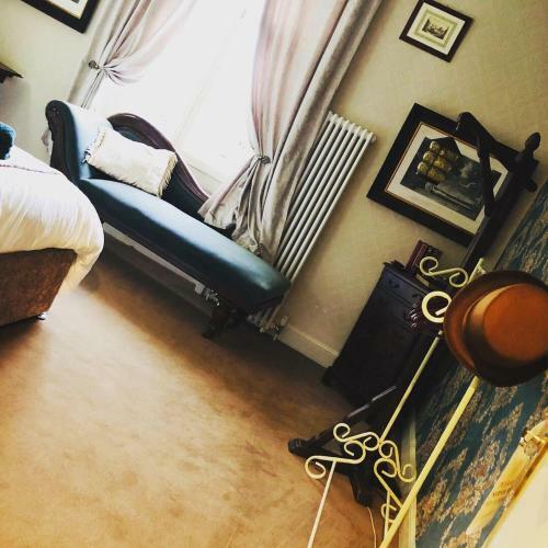 Hostal The Gin Lounge Rooms
