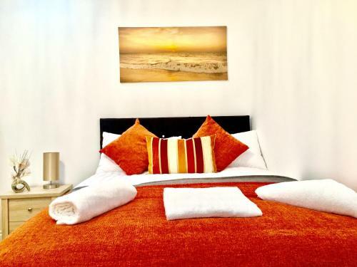 London Apartments, Close To Station
