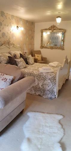 Apartamento The Garden Flat Private Suite With Jacuzzi