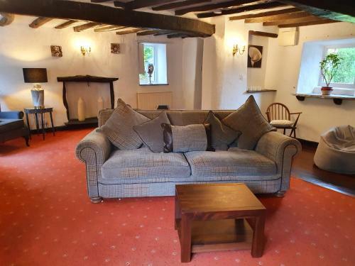 Burrow Cottage